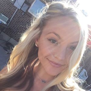 Meet your Posher, Merissa